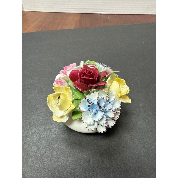 Royal Doulton Other - VTG Royal Doulton Bone China Floral Basket  Mixed Flowers Excellent Condition
